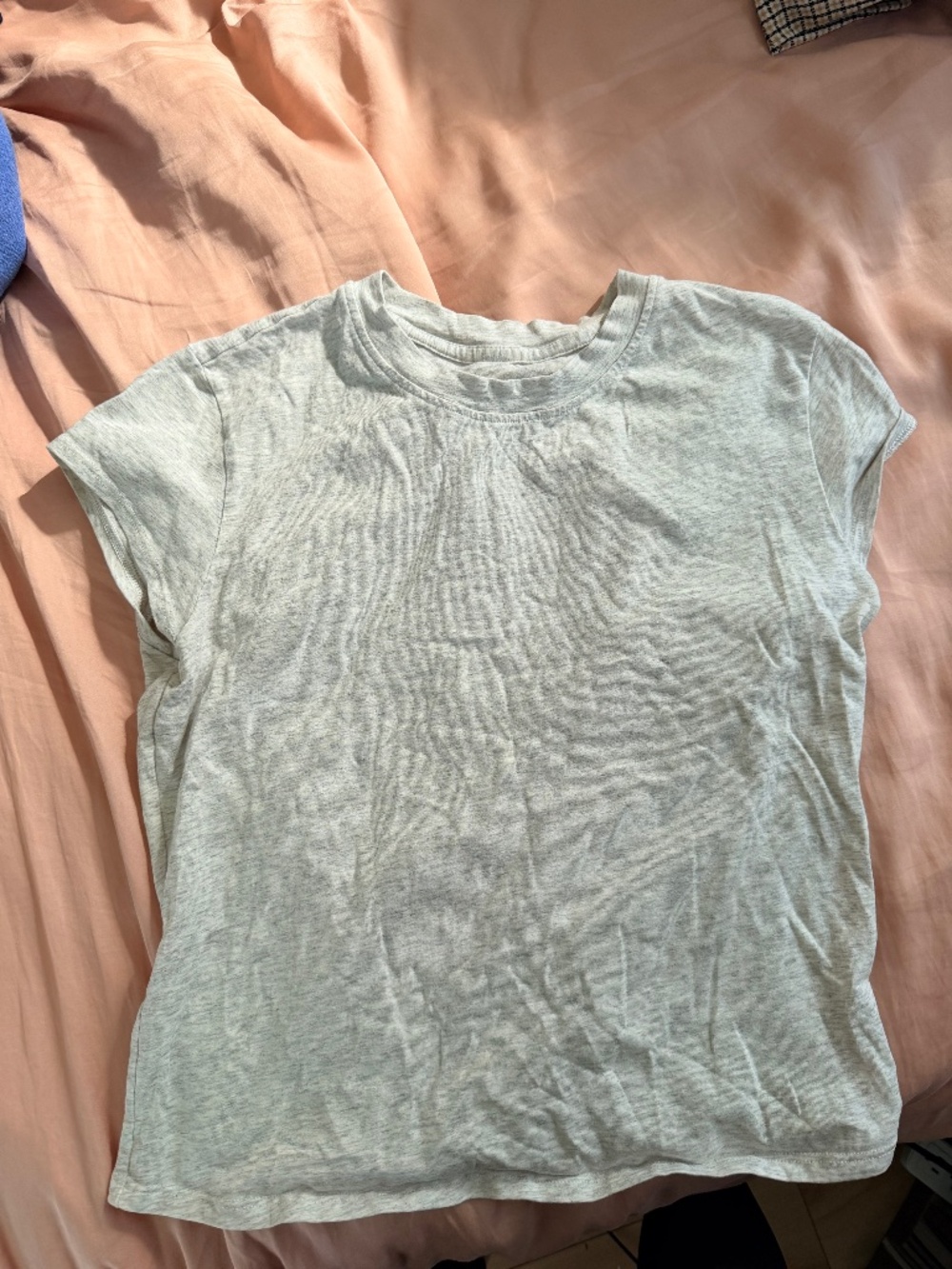 Lululemon Grey fitted t shirt